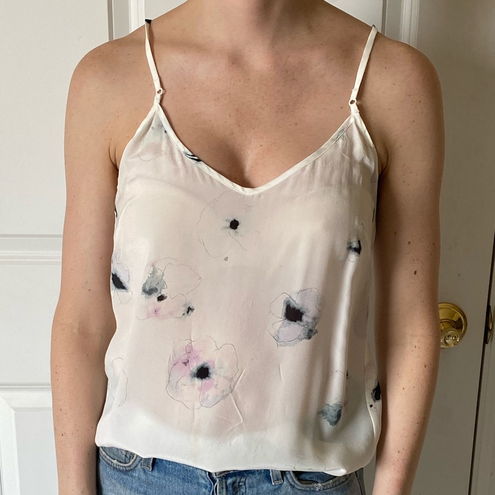 Wilfred (Aritzia) 100% silk cami Sz Small